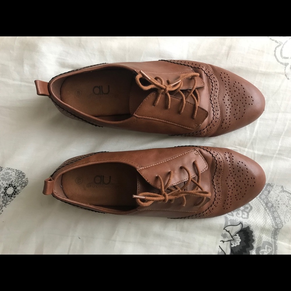 Dress shoes